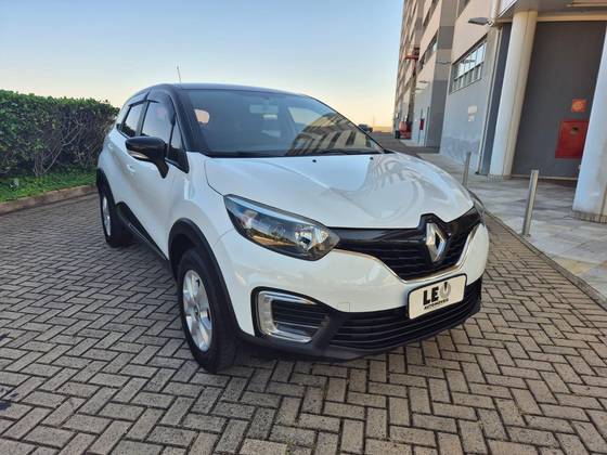 RENAULT CAPTUR 1.6 16V SCE FLEX LIFE X-TRONIC RENAULT CAPTUR 1.6 16V SCE FLEX LIFE X-TRONIC